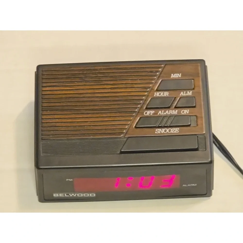 Vtg Belwood Digital Alarm Clock 1934‎ Faux Wood Grain Retro 80s Tested Works